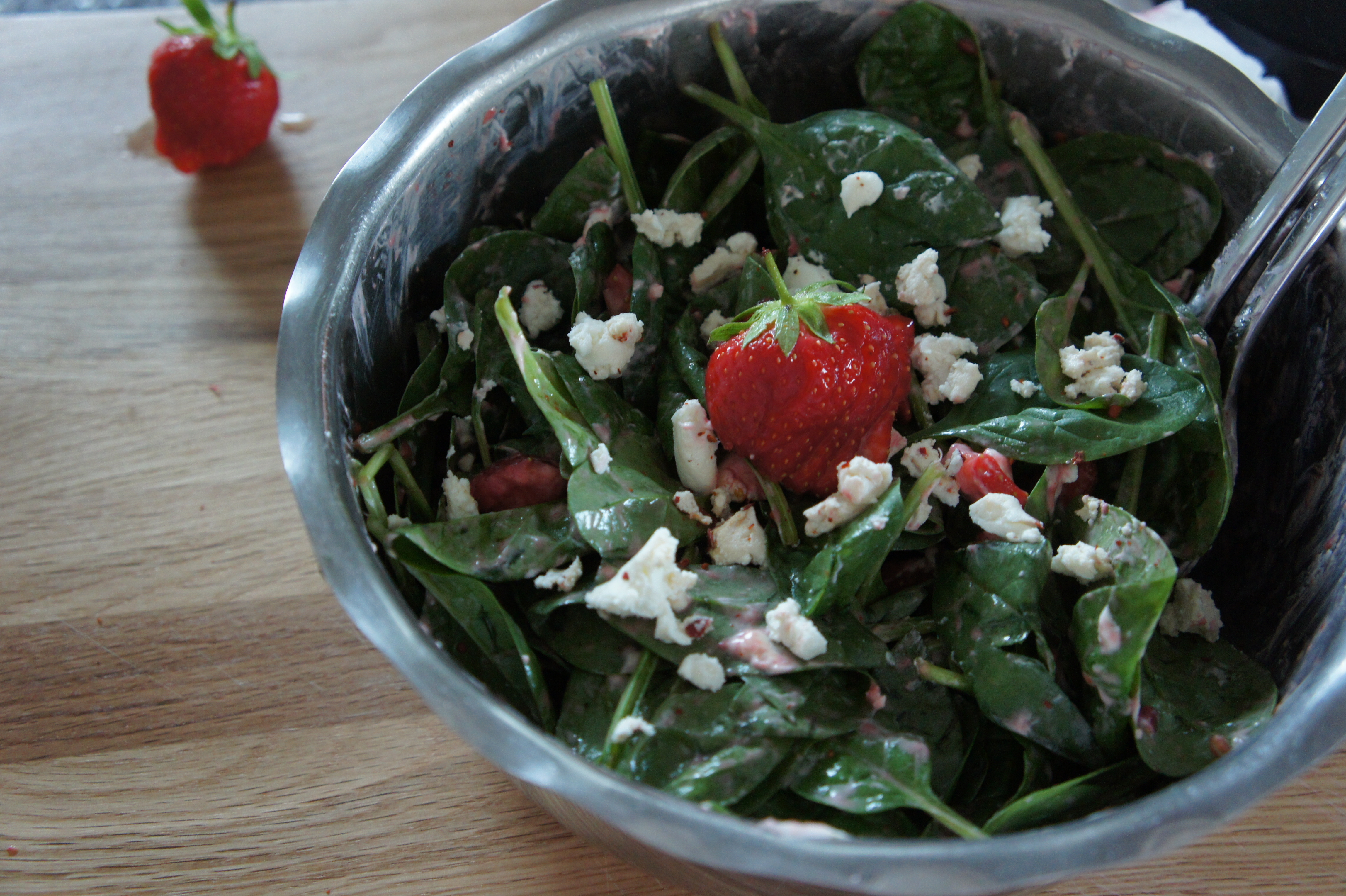 Strawberry Spinach Spicy Goat's Cheese Salad